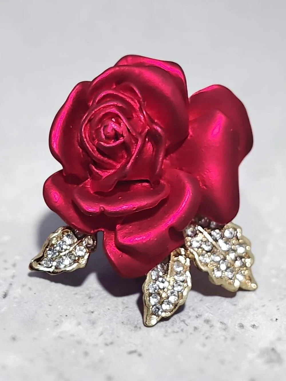 Nwt Sassified Boutique Red Rose Crystal Leaf Brooch